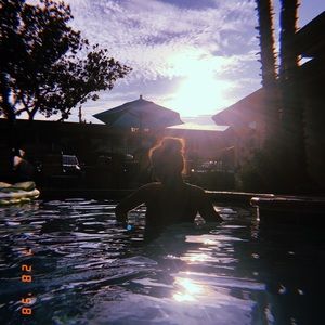 Meet your Posher, Ttaylor